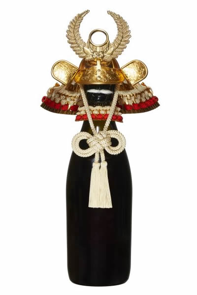 samurai bottle helmet, tokugawa ieyasu, samurai bottle helmet tokugawa ieyasu, japanese bottle stopper, japanese wine bottle cover, japanese wine bottle stopper, japanese wine bottle helmet